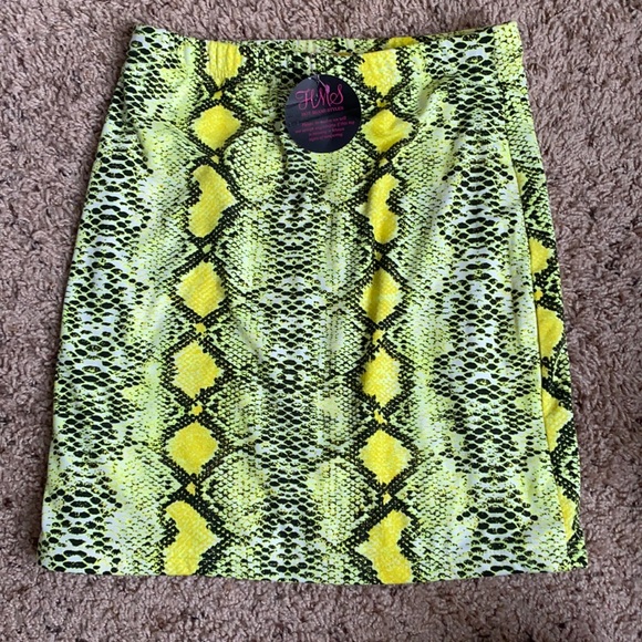 KIDS SNAKE SKIN SKIRT